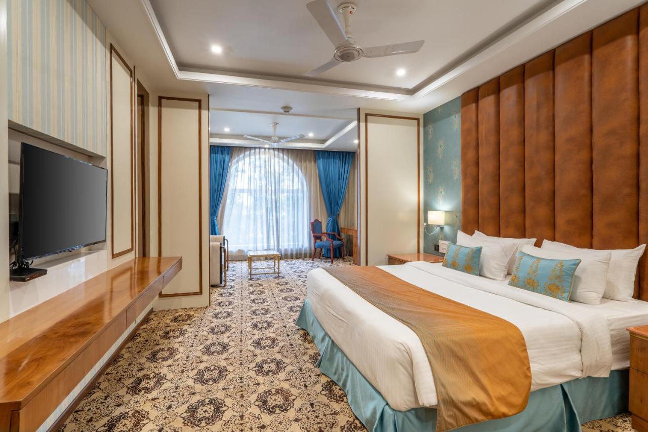 Hukam'S Lalit Mahal - Hotel Convention Club Rāipur Exterior foto
